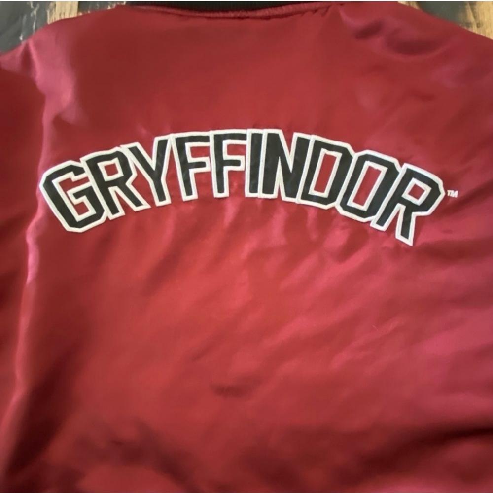 Harry Potter Hot Topic Bomber Jacket - Picture 4 of 5